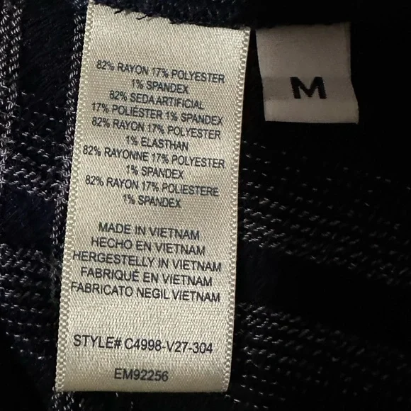 Cloth & Stone Woman’s Flannel Shirt Soft Plaid Button Down SZ MED - Picture 4 of 4